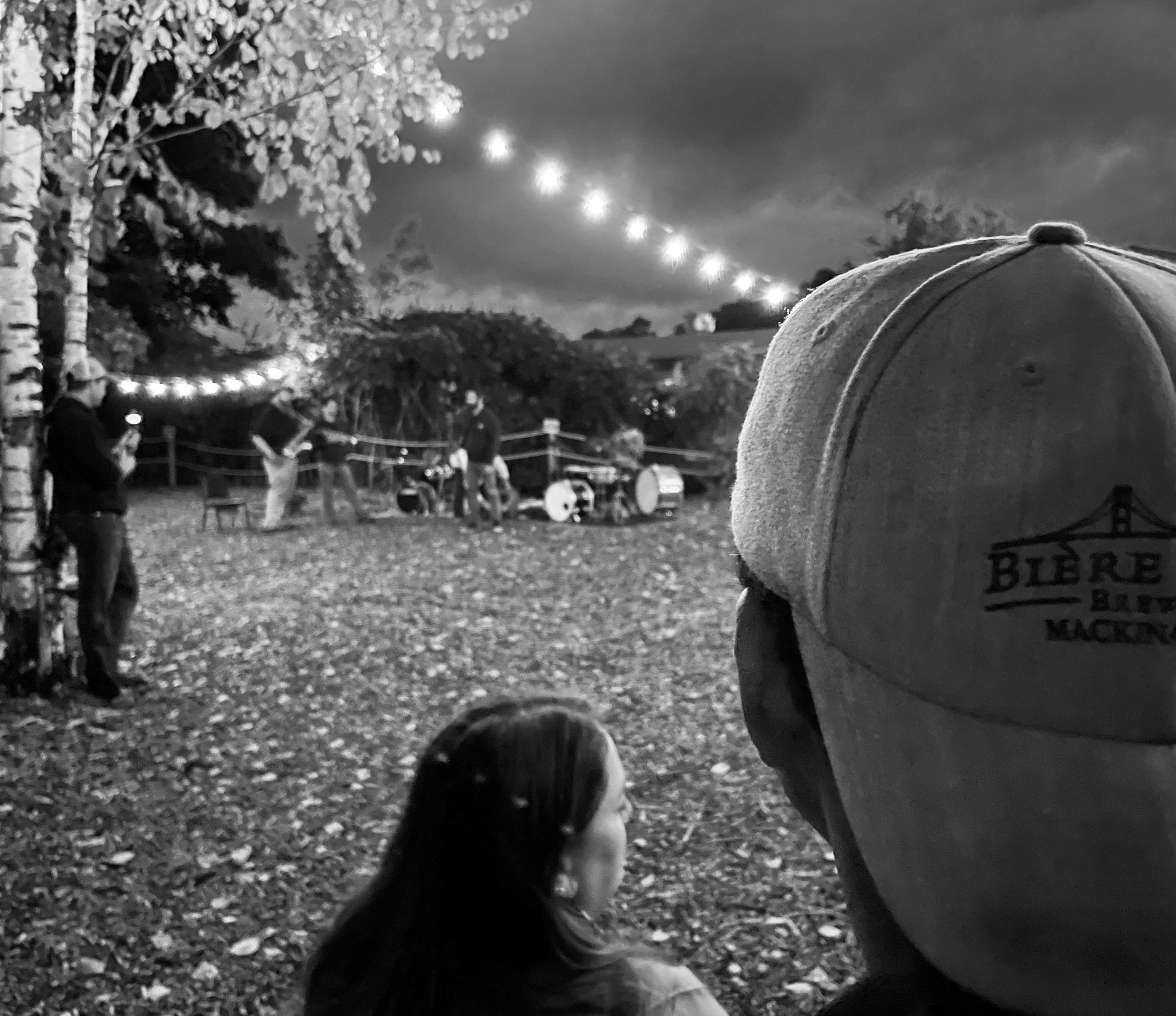 Live Music in Mackinaw City Biere de Mac